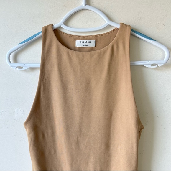 Aritzia Babaton Contour '90s Bodysuit Size Small in Beige Sleeveless Stretch - Picture 3 of 13